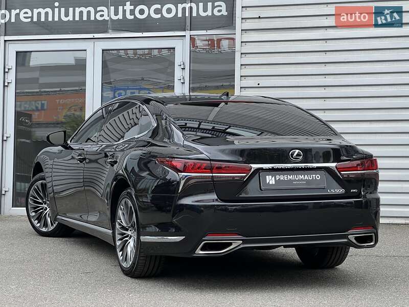 Седан Lexus LS 2018 в Киеве