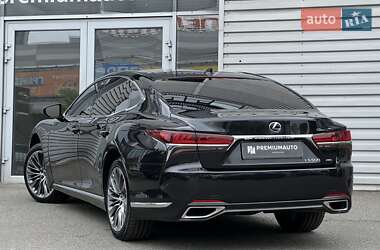 Седан Lexus LS 2018 в 