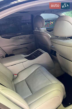 Седан Lexus LS 2008 в Киеве