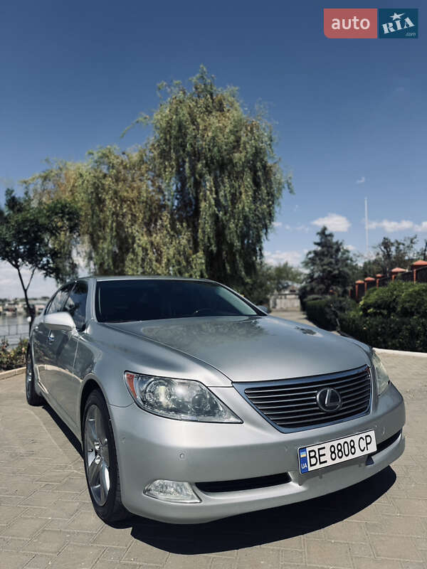 Lexus LS 2007