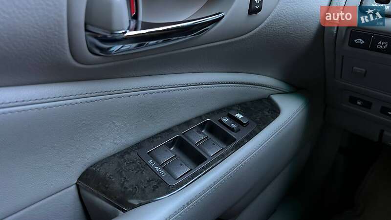 Седан Lexus LS 2007 в Львове фото 25 Седан Lexus LS 2007 в Львове