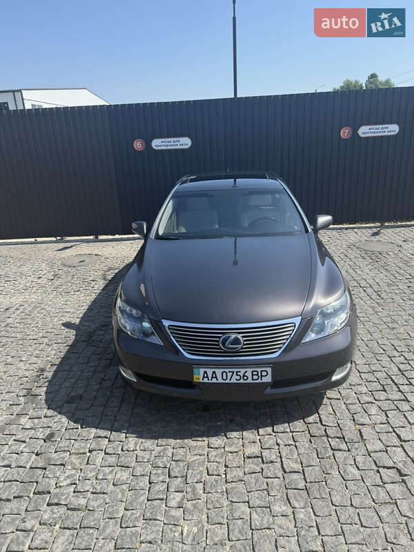 Седан Lexus LS 2008 в Києві фото 3 Седан Lexus LS 2008 в Києві