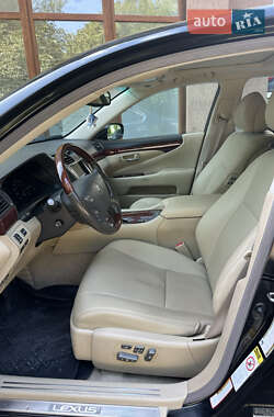 Седан Lexus LS 2007 в 