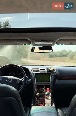 Седан Lexus LS 2007 в 
