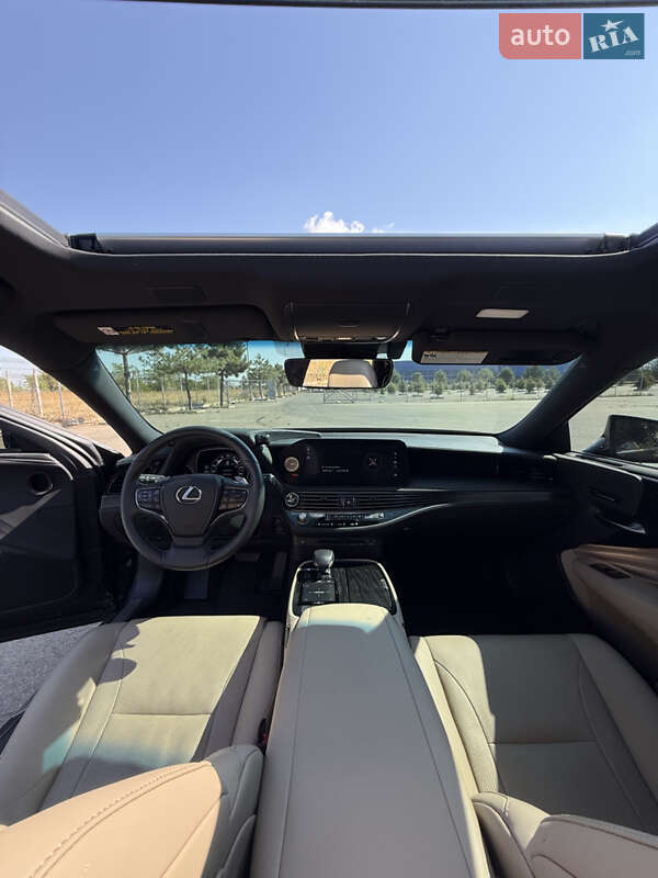 Седан Lexus LS 2022 в Одессе