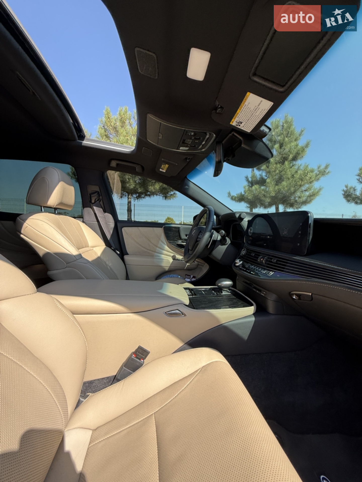 2022 Lexus LS - мініатюра 13
