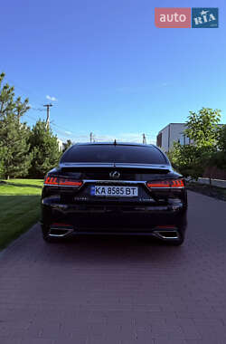 Седан Lexus LS 2018 в 