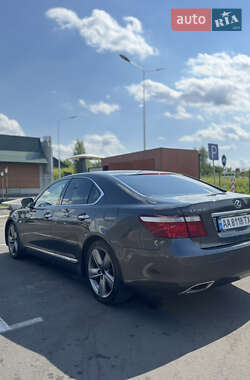Седан Lexus LS 2007 в Києві