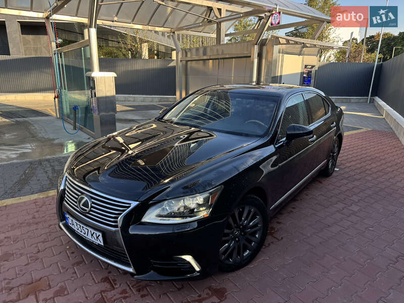 Lexus LS 2013