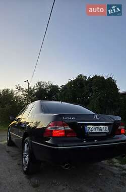 Седан Lexus LS 2004 в 