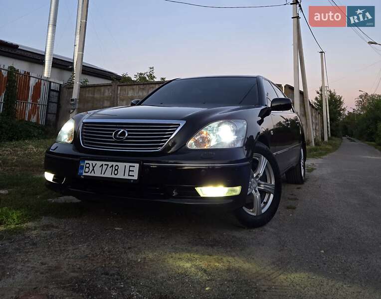 Lexus LS 2004