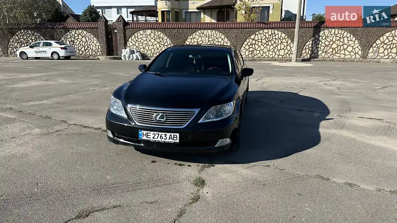 Lexus LS 2007