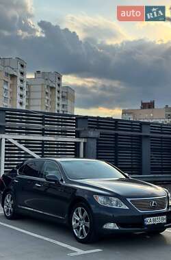 Седан Lexus LS 2007 в Киеве