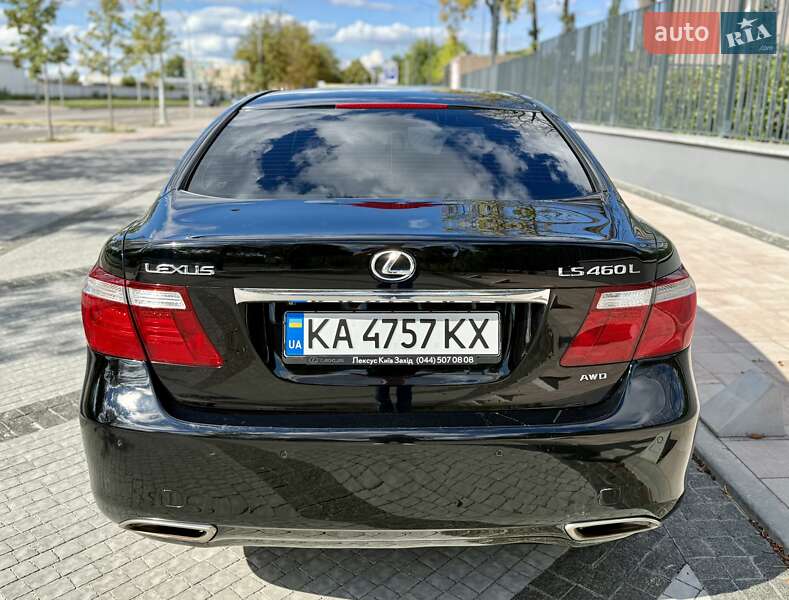 Седан Lexus LS 2009 в Киеве