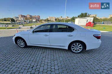 Седан Lexus LS 2007 в 
