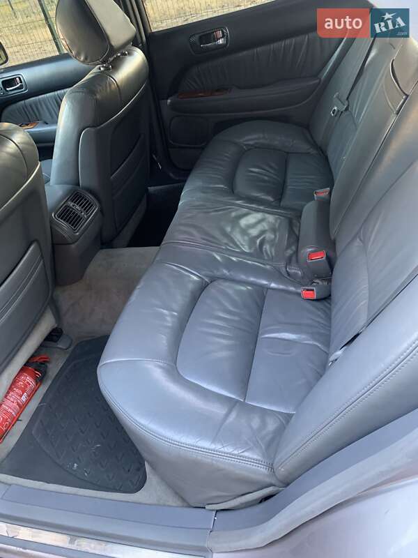 Седан Lexus LS 1999 в Кропивницком