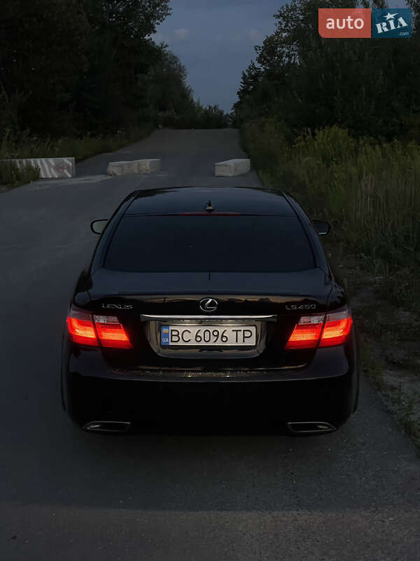 Седан Lexus LS 2007 в Новояворівську