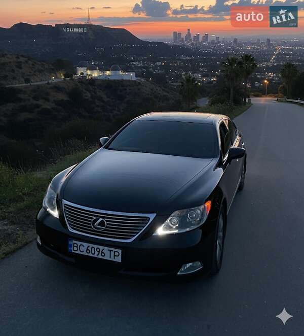 Седан Lexus LS 2007 в Новояворівську