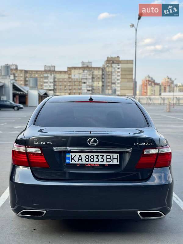 Седан Lexus LS 2007 в 