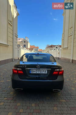 Седан Lexus LS 2007 в 