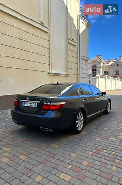 Седан Lexus LS 2007 в 