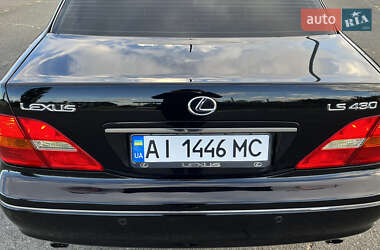 Седан Lexus LS 2002 в 