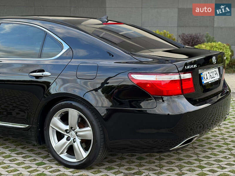 Седан Lexus LS 2007 в Киеве фото 9 Седан Lexus LS 2007 в Киеве