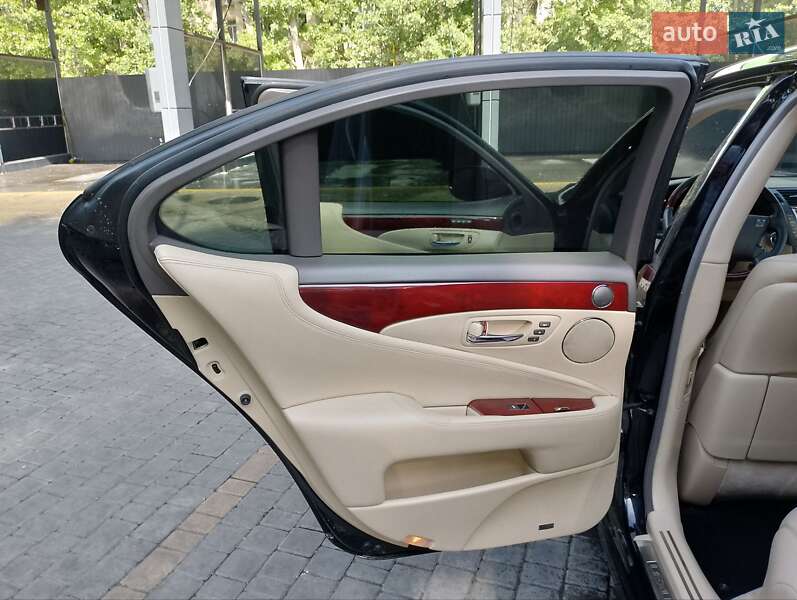 Седан Lexus LS 2007 в Одесі фото 11 Седан Lexus LS 2007 в Одесі