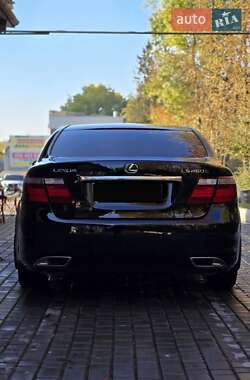 Седан Lexus LS 2007 в Тернополе