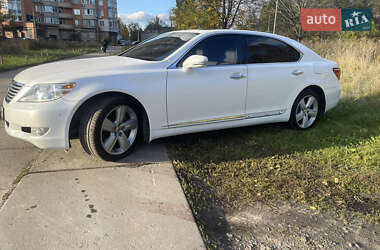 Седан Lexus LS 2010 в Киеве