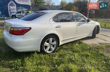 Седан Lexus LS 2010 в Киеве