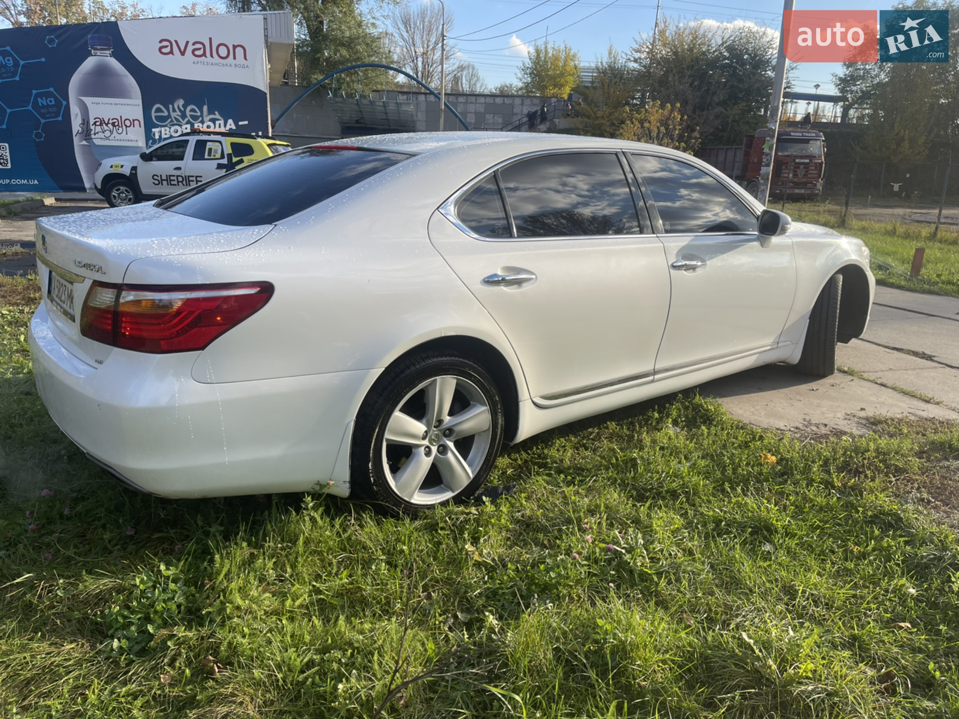 2010 Lexus LS - мініатюра 6