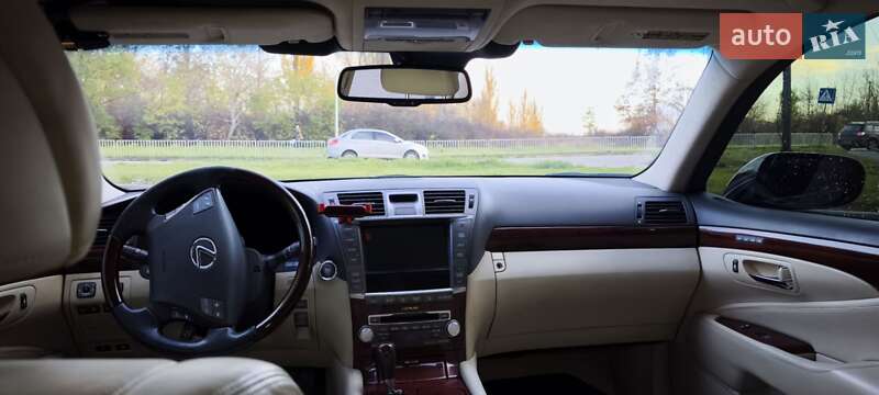 Седан Lexus LS 2011 в Полтаві фото 8 Седан Lexus LS 2011 в Полтаві