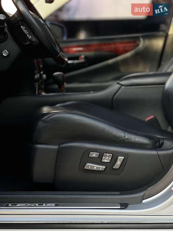 Седан Lexus LS 2007 в Києві