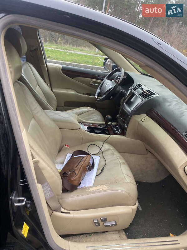 Седан Lexus LS 2007 в Києві фото 10 Седан Lexus LS 2007 в Києві