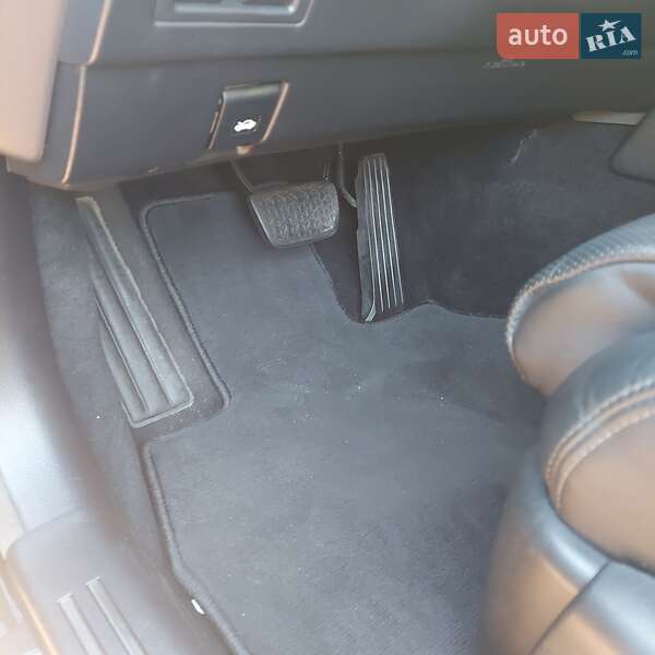 Седан Lexus LS 2014 в Києві