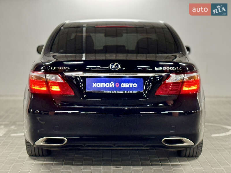 Седан Lexus LS 2012 в Києві