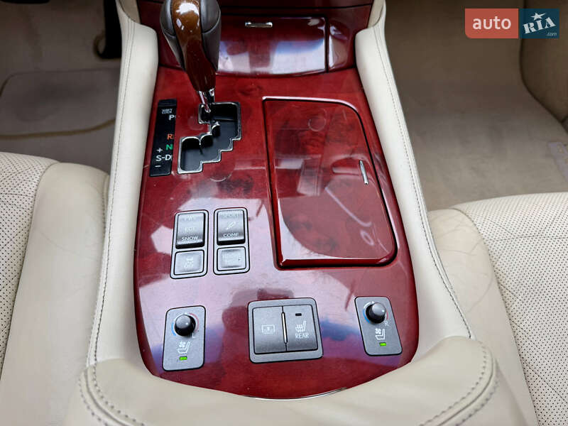 Седан Lexus LS 2010 в Одесі