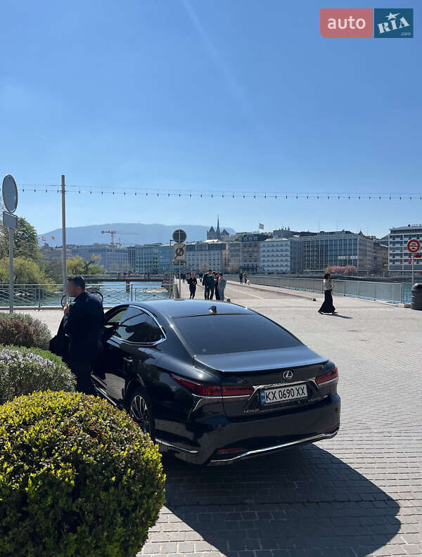 Седан Lexus LS 2018 в Харькове фото 2 Седан Lexus LS 2018 в Харькове