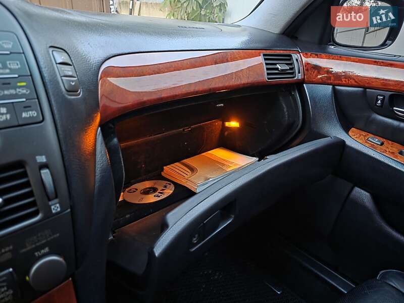 Седан Lexus LS 2005 в Бердичеве