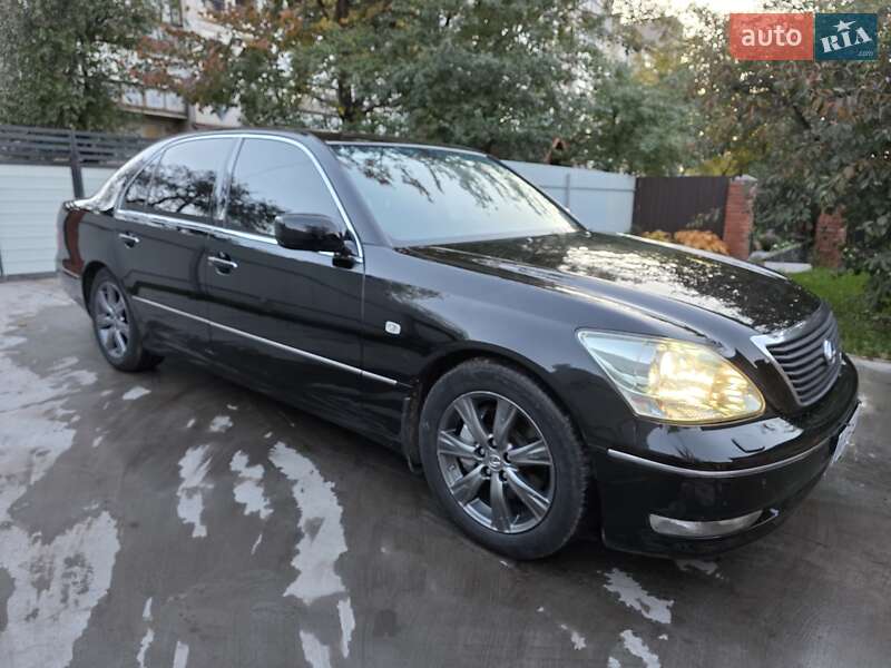 Седан Lexus LS 2005 в Бердичеве