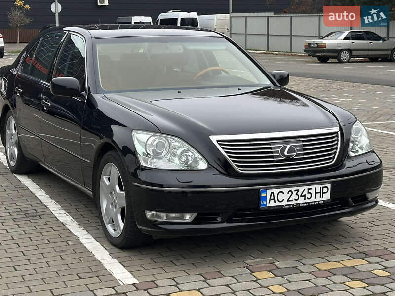 Седан Lexus LS 2004 в Луцке