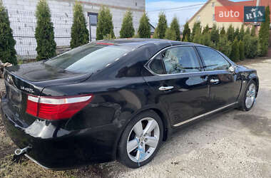 Седан Lexus LS 2007 в Луцке