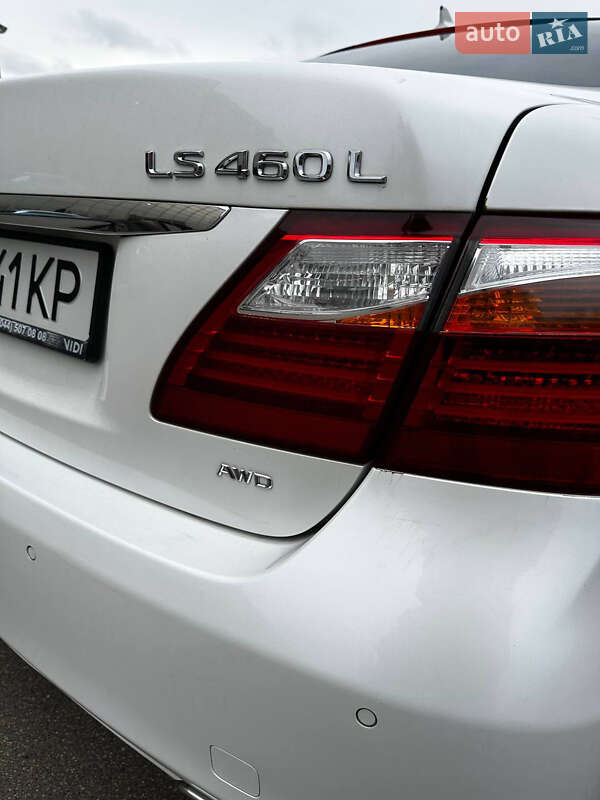 Седан Lexus LS 2011 в Києві