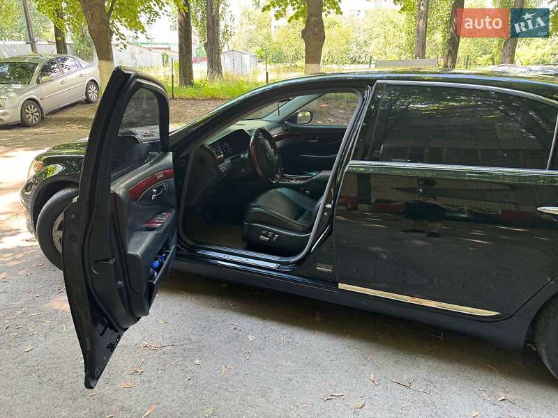 Седан Lexus LS 2008 в Києві