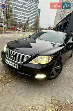 Седан Lexus LS 2007 в Києві