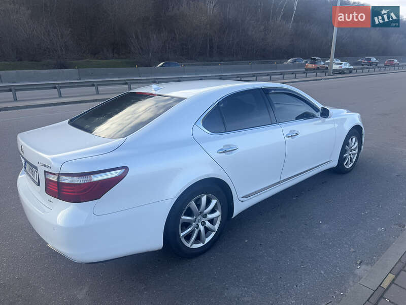 Седан Lexus LS 2009 в Києві фото 5 Седан Lexus LS 2009 в Києві