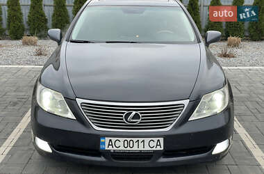 Седан Lexus LS 2007 в Луцке