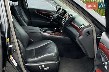 Седан Lexus LS 2007 в Луцке