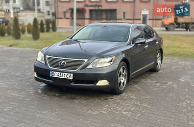 Седан Lexus LS 2007 в Шептицькому